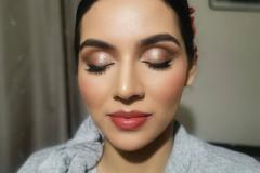 Makeup by Mirna: Makeup artist Hertfordshire