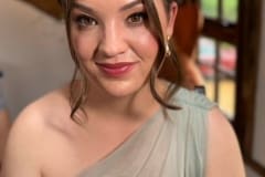 Makeup by Mirna: Makeup artist Hertfordshire