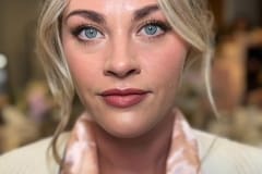 Makeup by Mirna: Makeup artist Hertfordshire