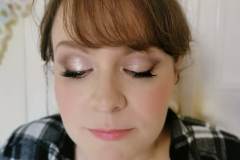 Makeup by Mirna: Makeup artist Hertfordshire