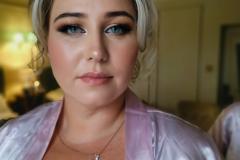 Makeup by Mirna: Makeup artist Hertfordshire
