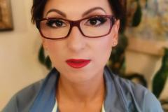 Makeup by Mirna: Makeup artist Hertfordshire