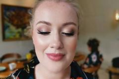 Makeup by Mirna: Makeup artist Hertfordshire