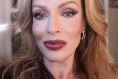 Makeup by Mirna: Makeup artist Hertfordshire