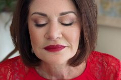 Makeup by Mirna: Makeup artist Hertfordshire