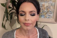 Makeup by Mirna: Makeup artist Hertfordshire, Makeup artist Cambridgeshire