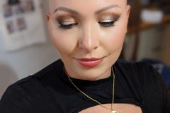 Makeup by Mirna: Makeup artist Hertfordshire, Makeup artist Cambridgeshire, Makeup artist London