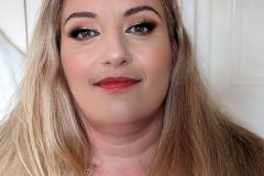 Makeup by Mirna: Makeup artist Hertfordshire, Makeup artist Cambridgeshire, Makeup artist London