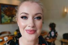 Makeup by Mirna: Makeup artist Hertfordshire