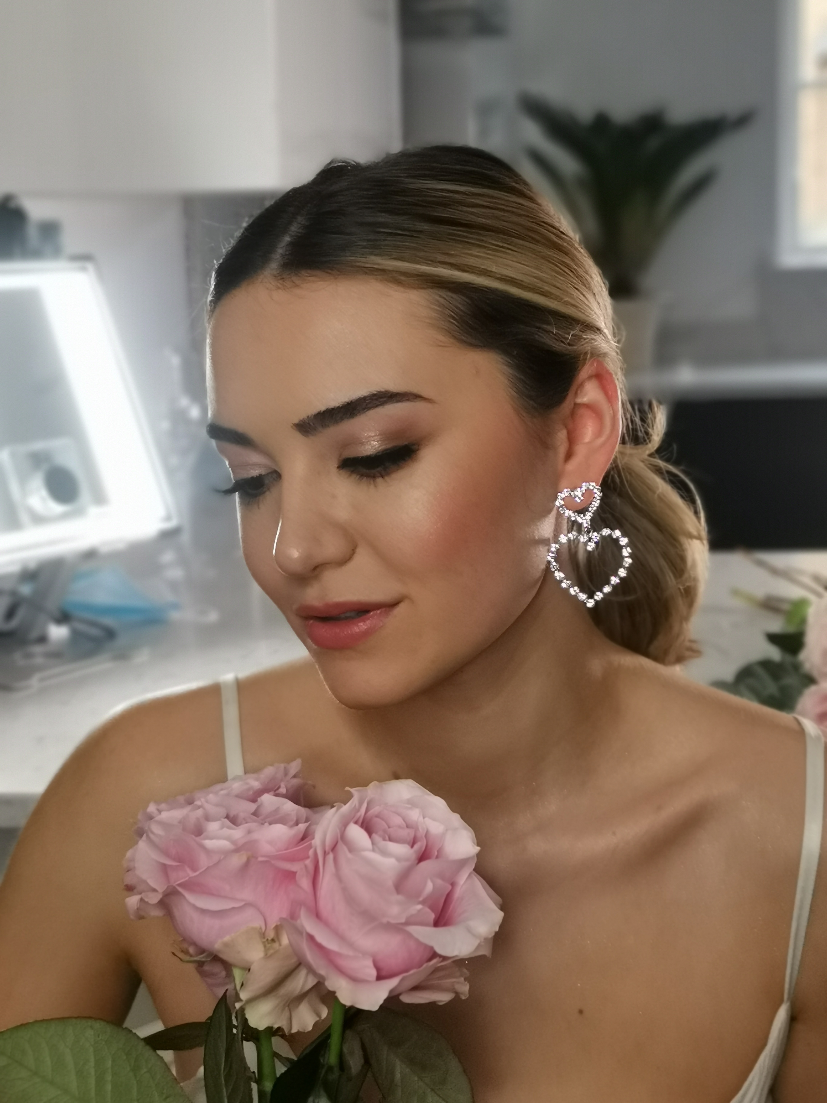 1_Wedding-Makeup-Artist-Hertfordshire-8 Bridal makeup artist hertfordshire