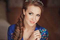 Beautiful bride wedding makeup hairstyle
