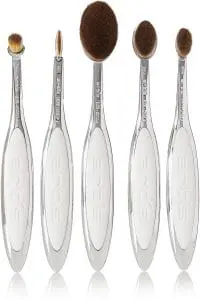 Artis brushes pic 1
